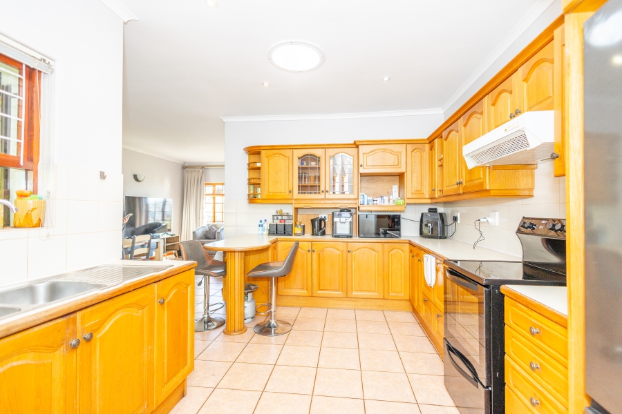 To Let 3 Bedroom Property for Rent in Amandelrug Western Cape